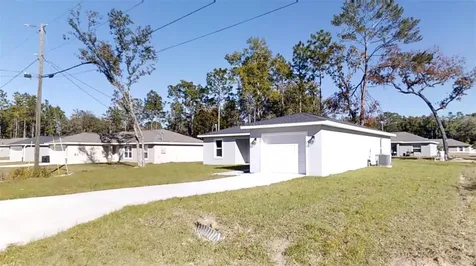 232 Locust Pass Ocala FL 34472
