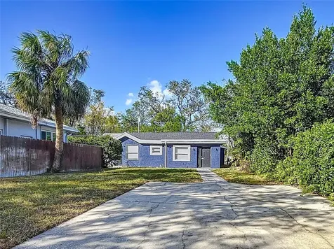 1401 26th Avenue N St Petersburg FL 33704