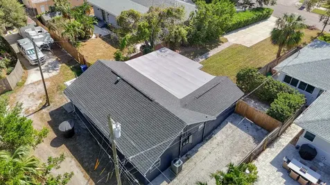 1401 26th Avenue N St Petersburg FL 33704