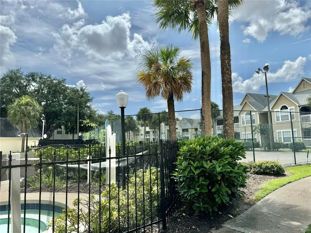 1023 S Hiawassee Road Orlando FL 32835