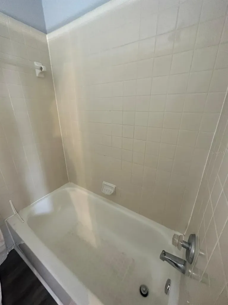 1023 S Hiawassee Road Orlando FL 32835