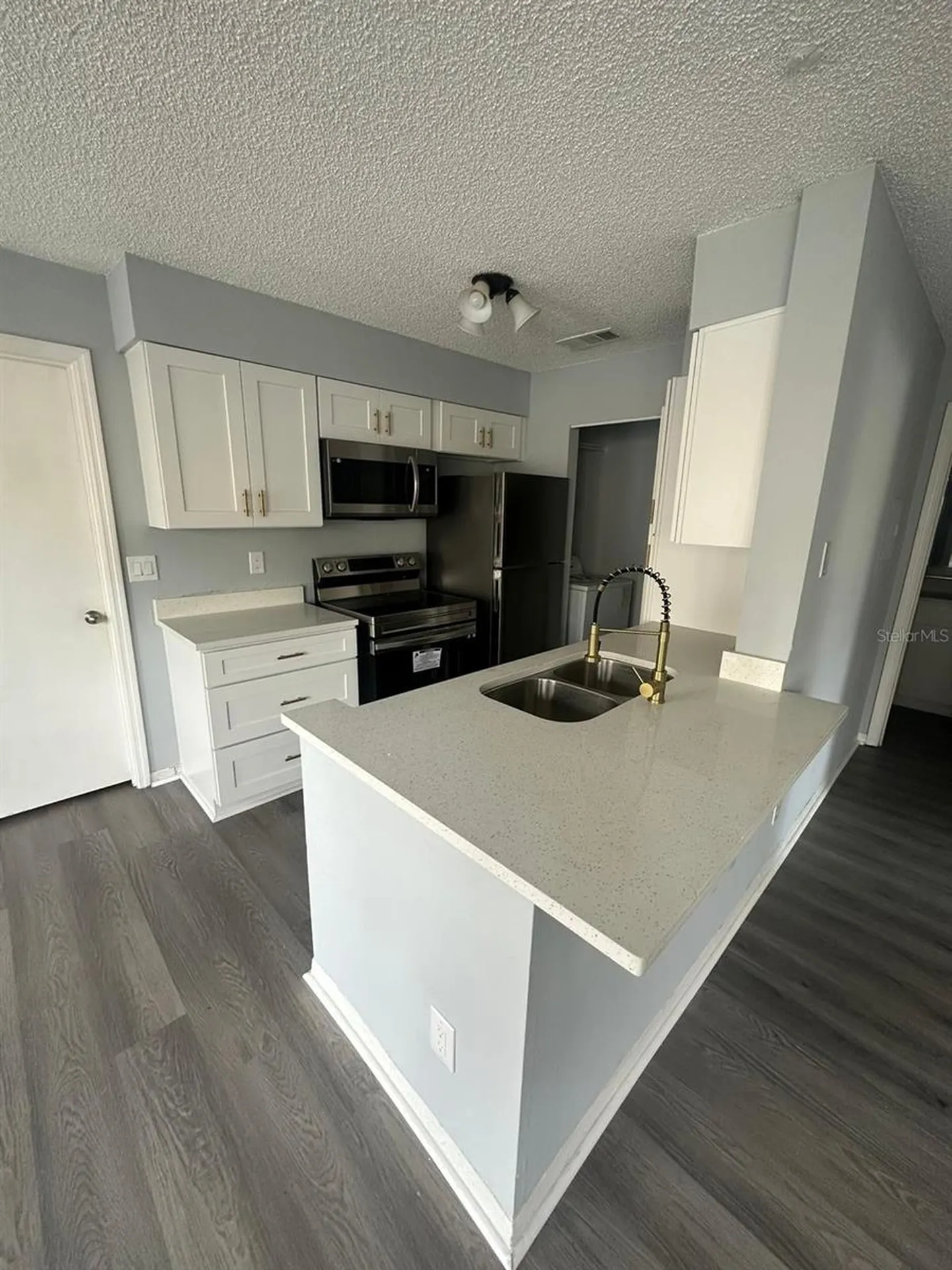 1023 S Hiawassee Road Orlando FL 32835