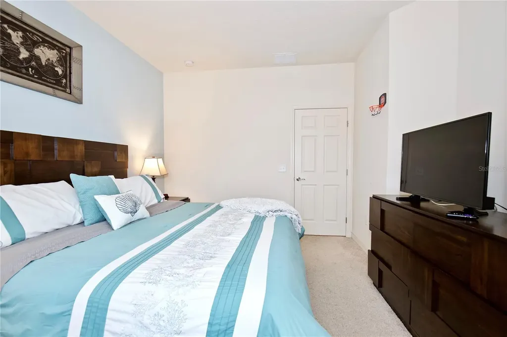 8953 Shine Drive Kissimmee FL 34747