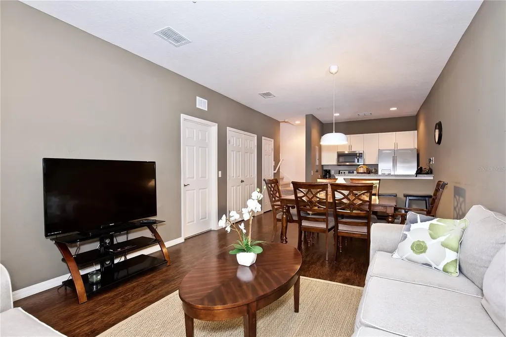 8953 Shine Drive Kissimmee FL 34747