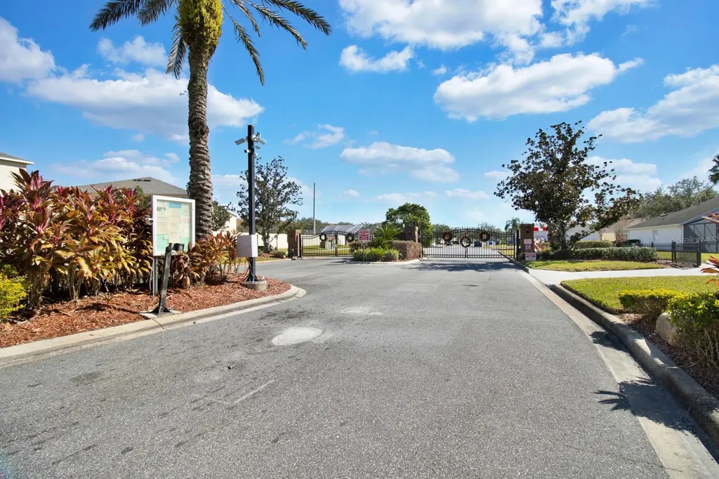 4603 Cumbrian Lakes Drive Kissimmee FL 34746