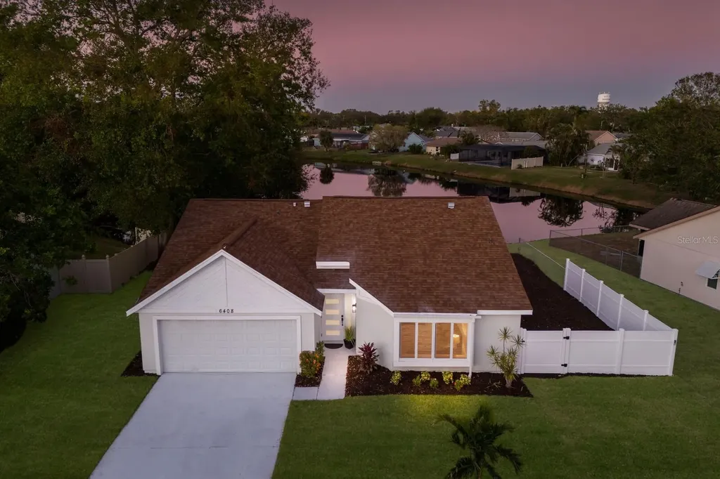 6408 35th Avenue W Bradenton FL 34209