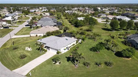 27415 Tierra Del Fuego Circle Punta Gorda FL 33983