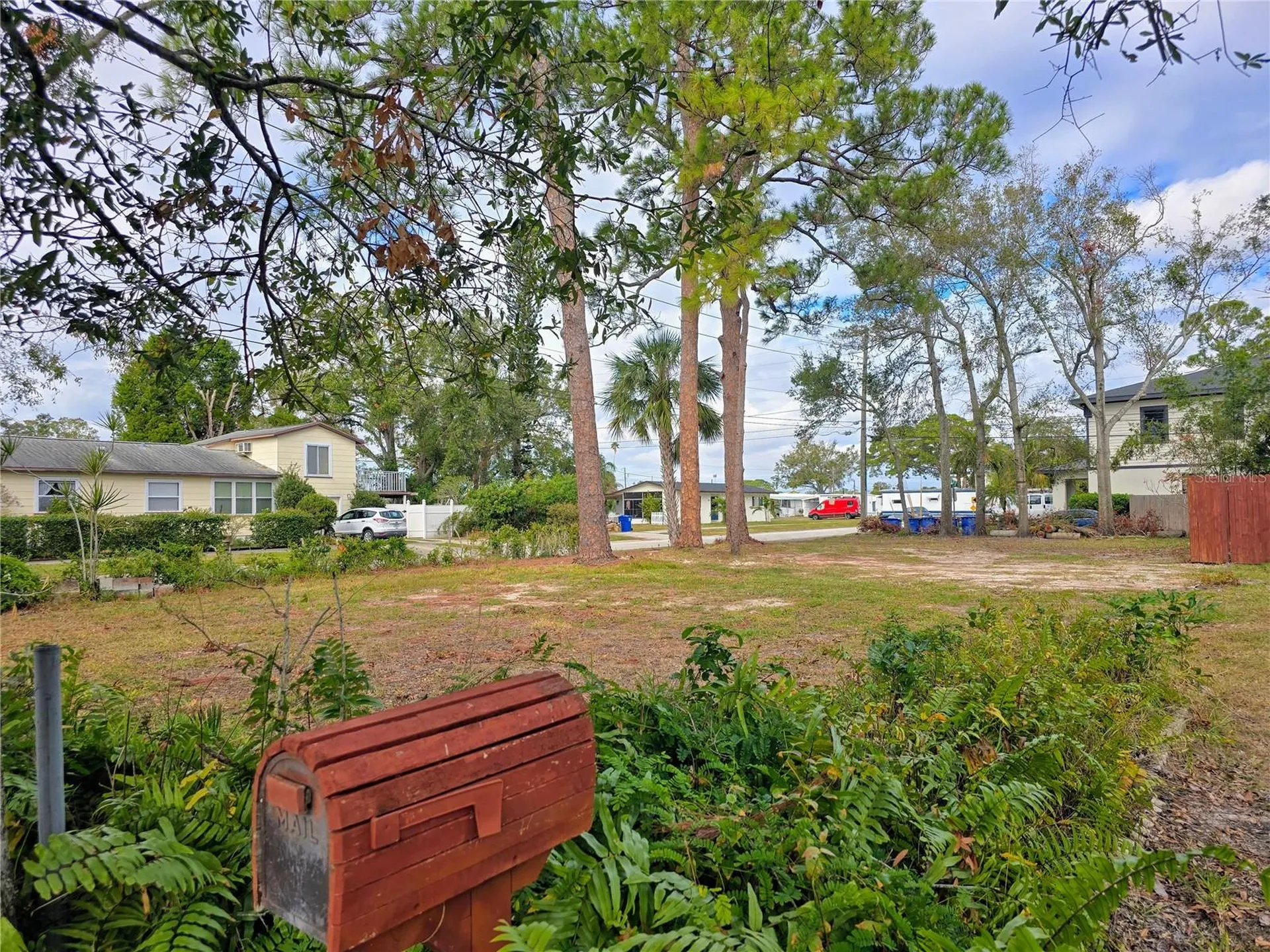 50TH Avenue N St Petersburg FL 33703