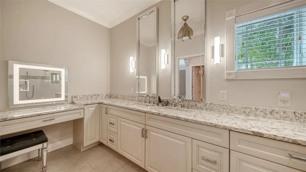 6405 Gulf Drive Holmes Beach FL 34217