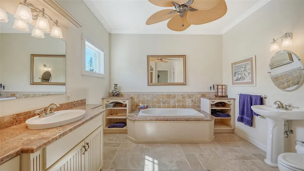 6405 Gulf Drive Holmes Beach FL 34217