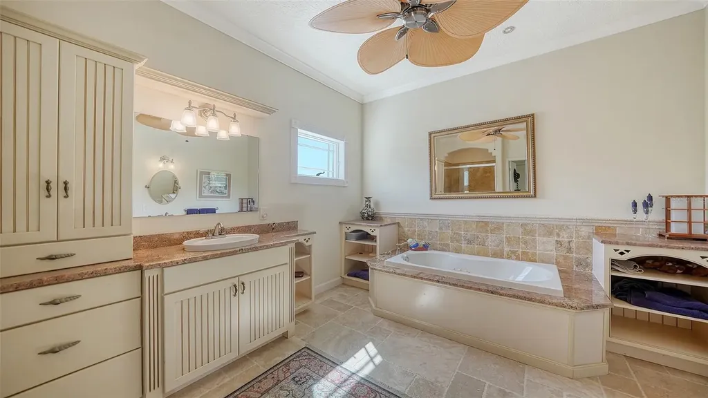 6405 Gulf Drive Holmes Beach FL 34217