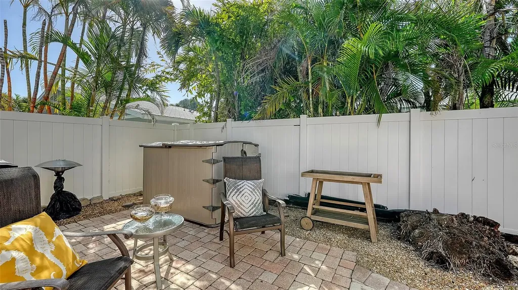 6405 Gulf Drive Holmes Beach FL 34217