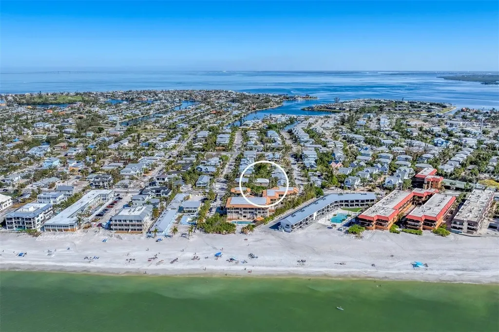 6405 Gulf Drive Holmes Beach FL 34217