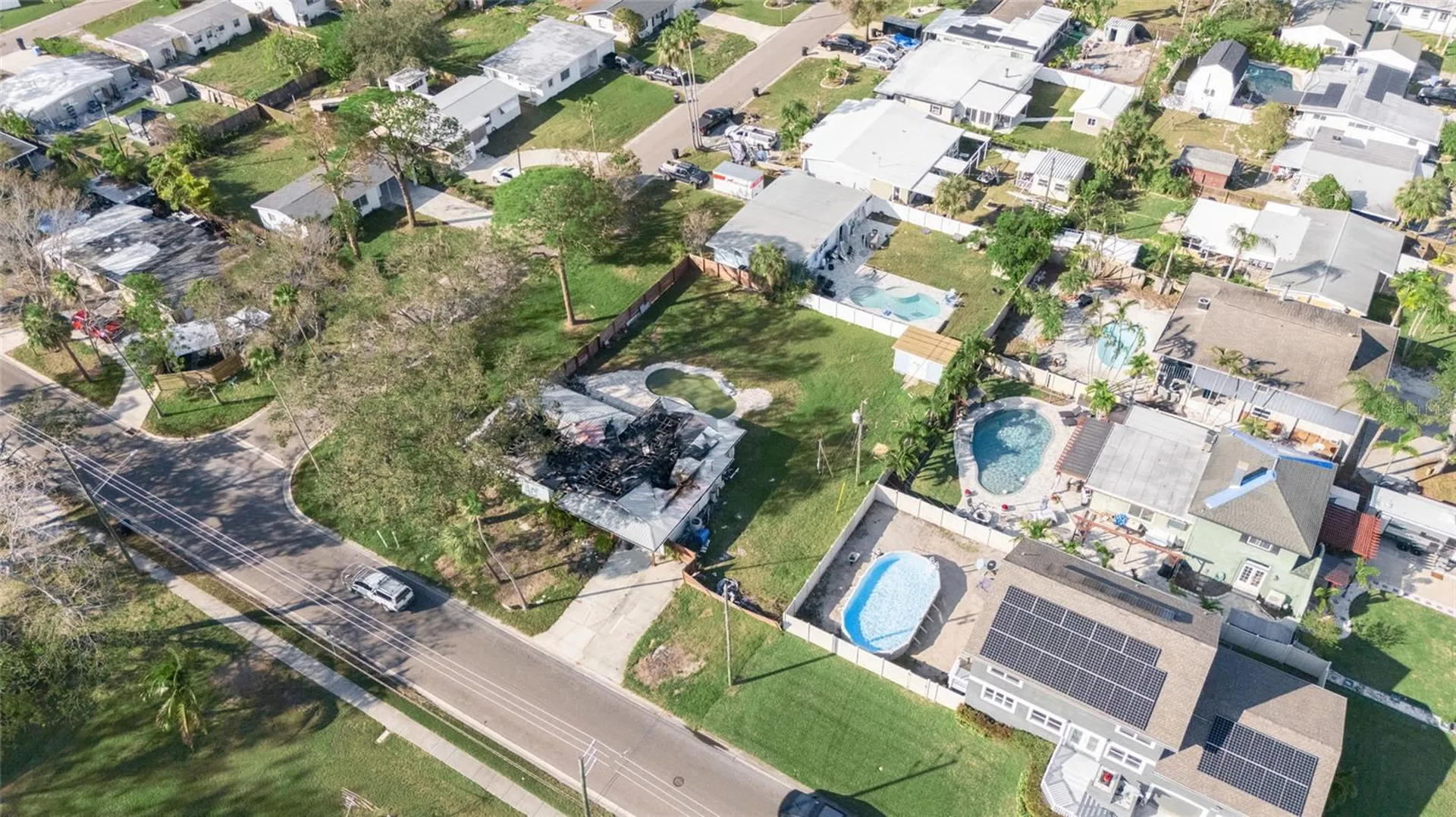 1535 Connecticut Avenue NE St Petersburg FL 33703