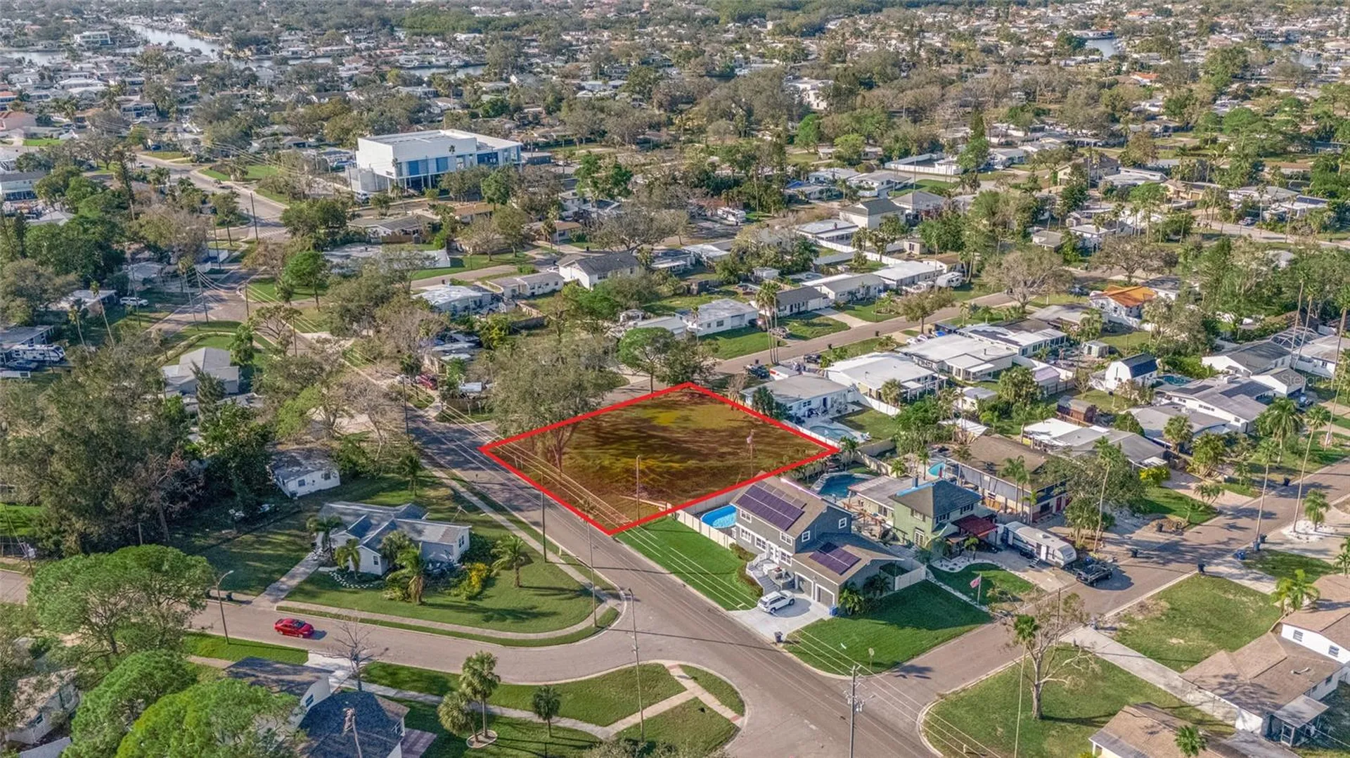 1535 Connecticut Avenue NE St Petersburg FL 33703