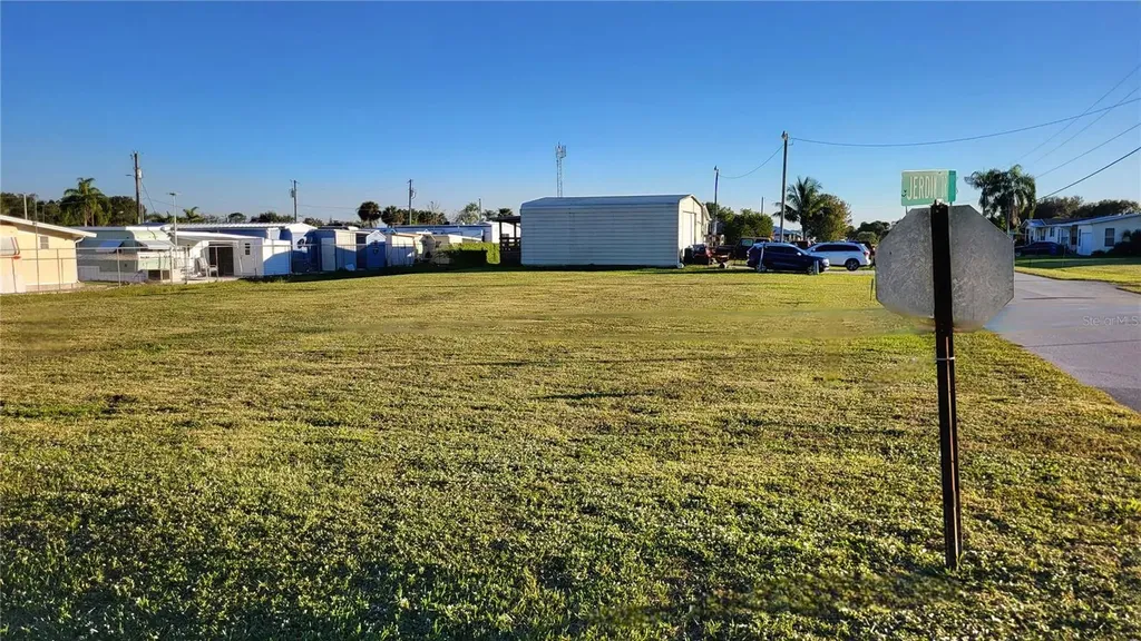 9990 Jerdik Drive NW Moore Haven FL 33471