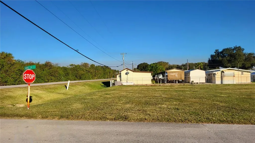 9990 Jerdik Drive NW Moore Haven FL 33471