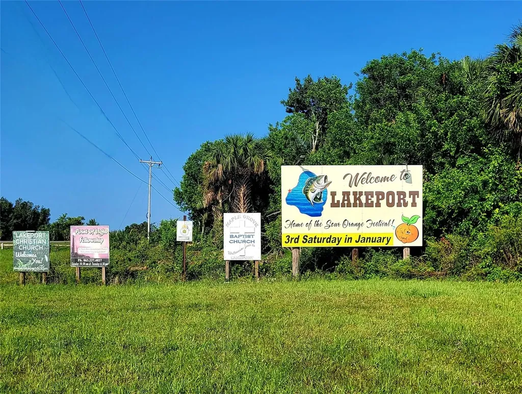 9990 Jerdik Drive NW Moore Haven FL 33471