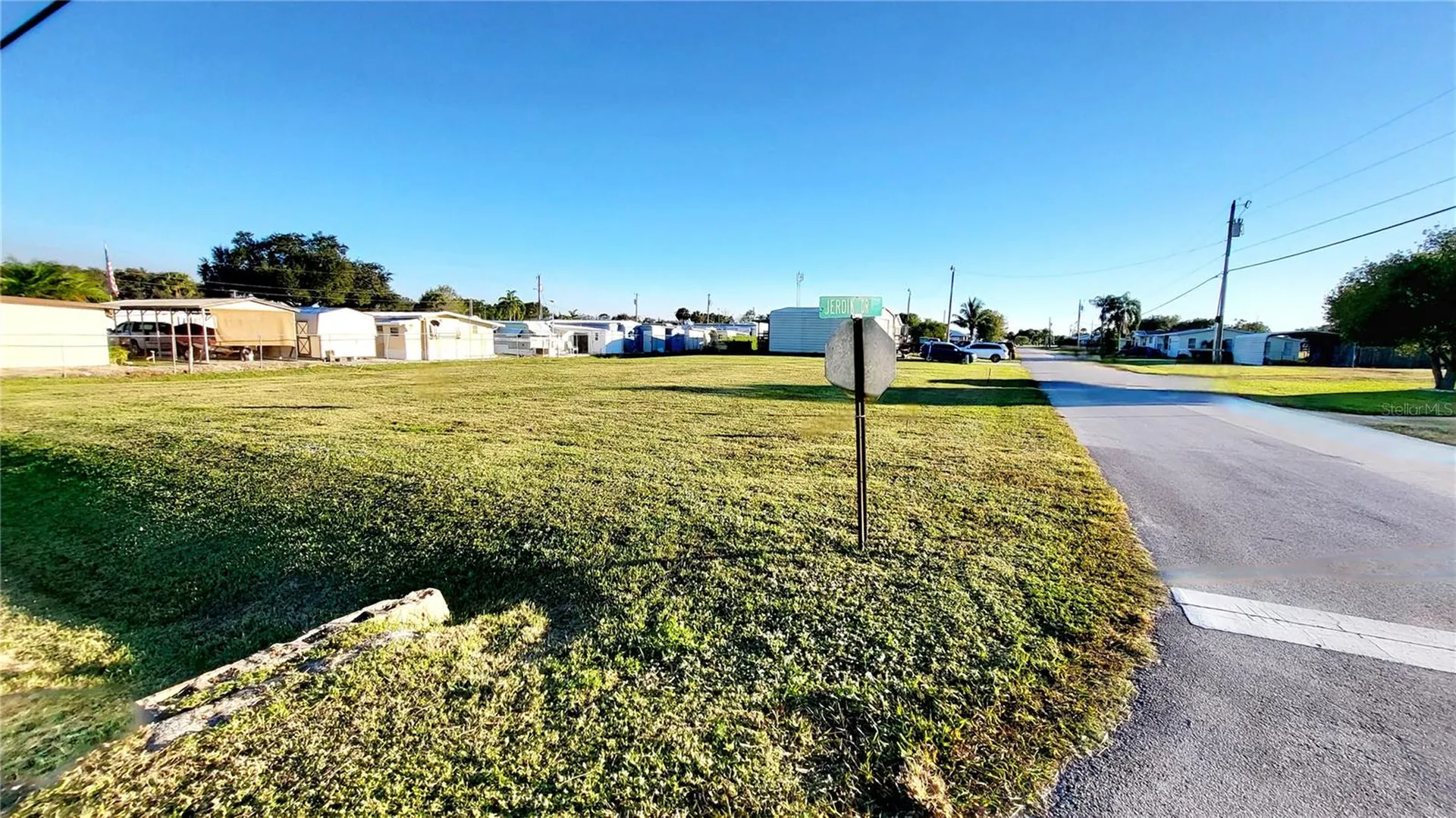 9990 Jerdik Drive NW Moore Haven FL 33471