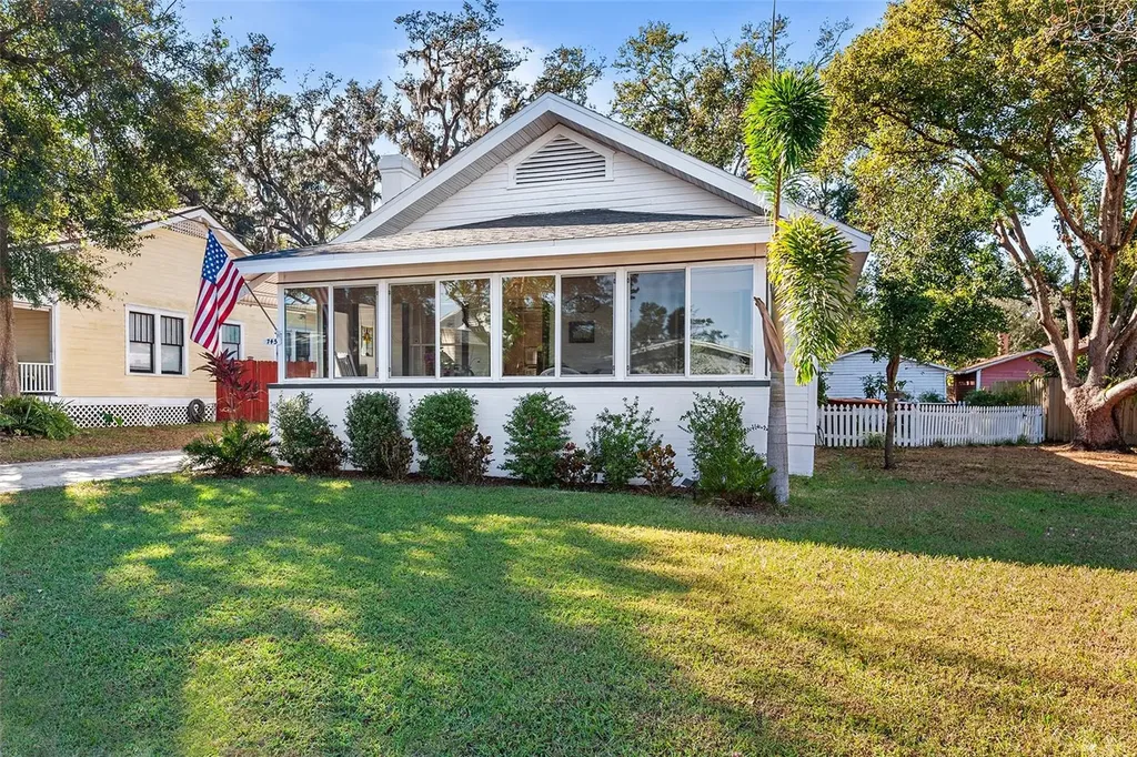 745 S Rushing Avenue Lakeland FL 33801