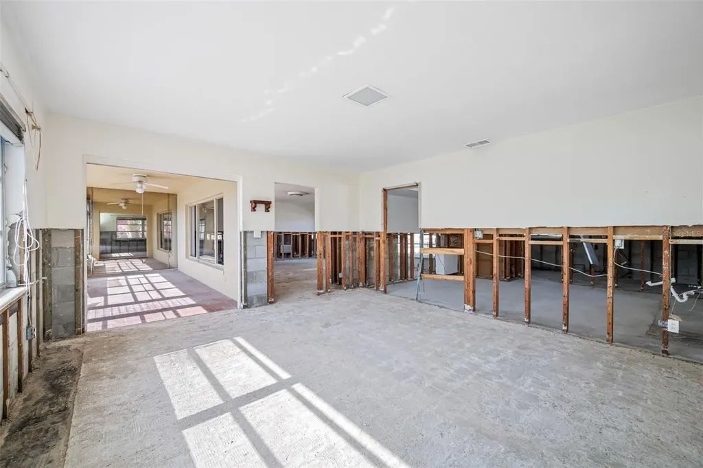 5412 Pali Way St Pete Beach FL 33706