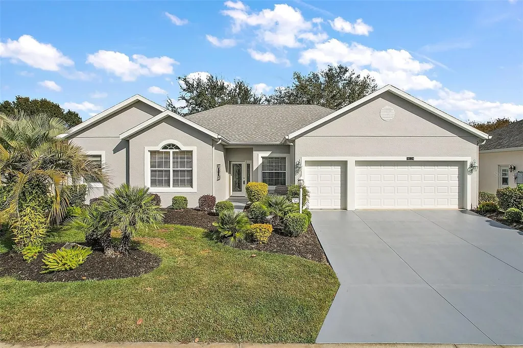 24124 Robinwood Street Leesburg FL 34748