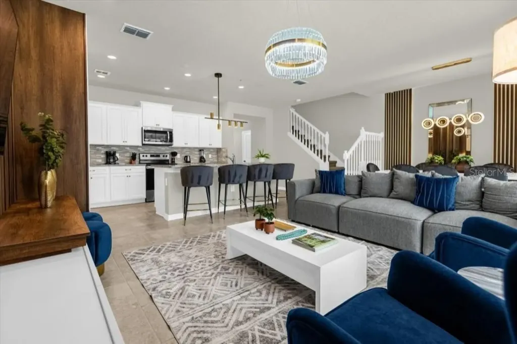 4306 Lana Avenue Davenport FL 33897