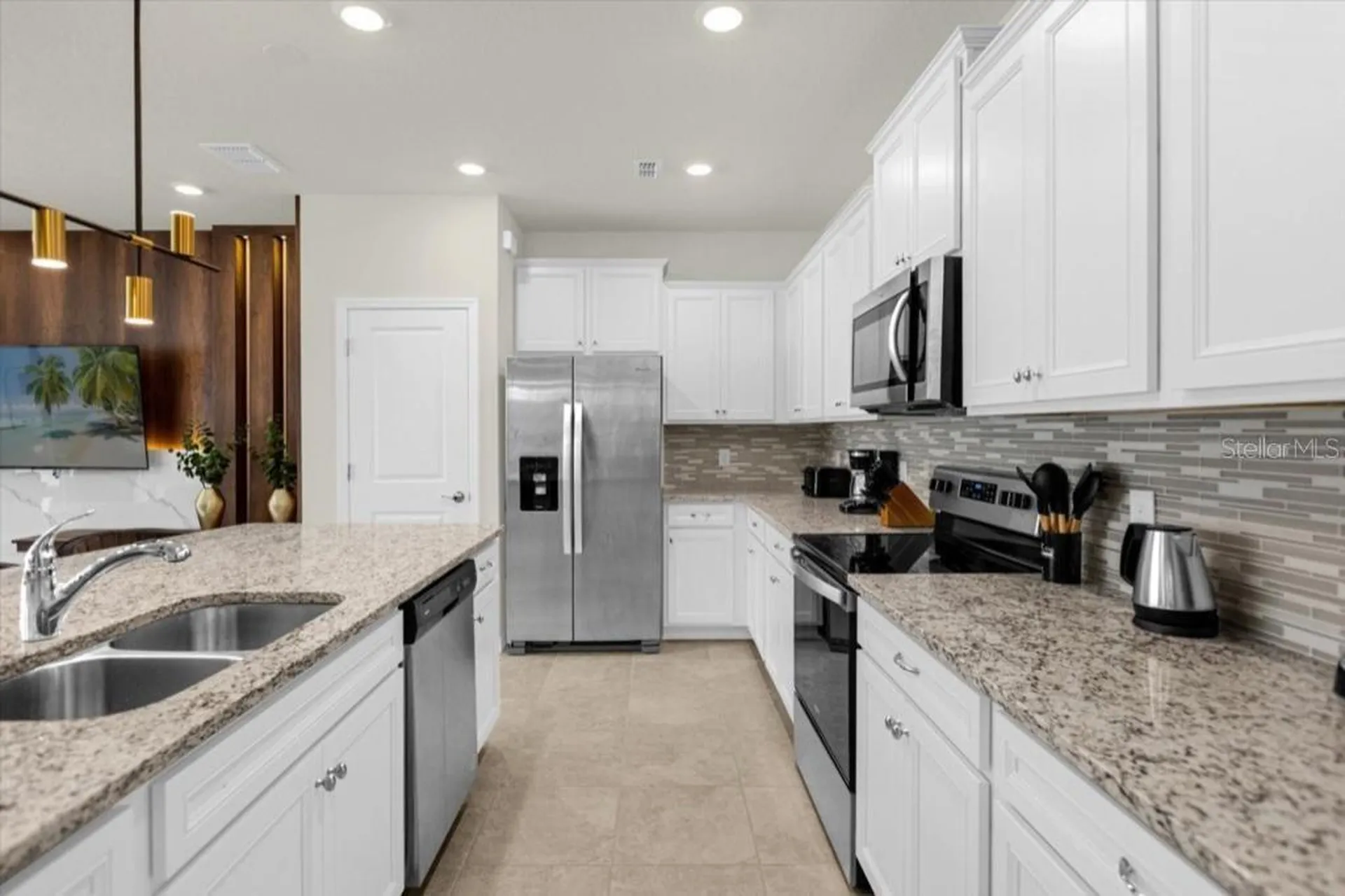 4306 Lana Avenue Davenport FL 33897