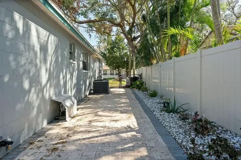 1105 58th Street S Gulfport FL 33707