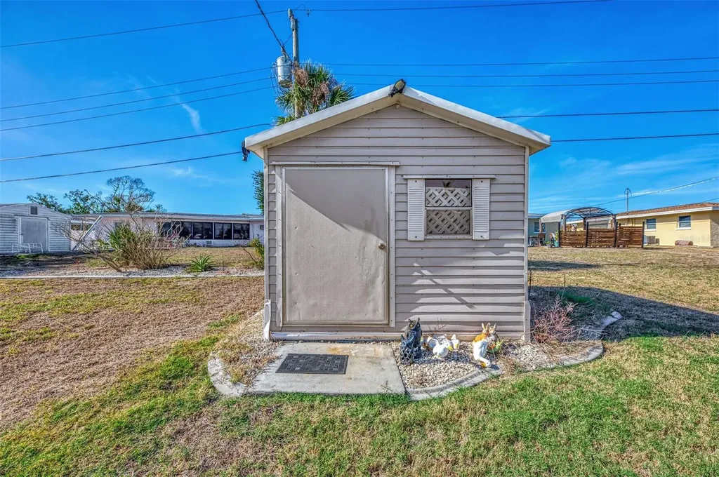 105 Crestview Drive Englewood FL 34223
