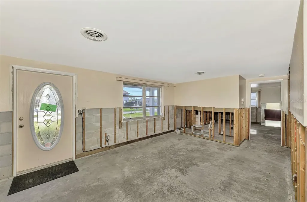 105 Crestview Drive Englewood FL 34223