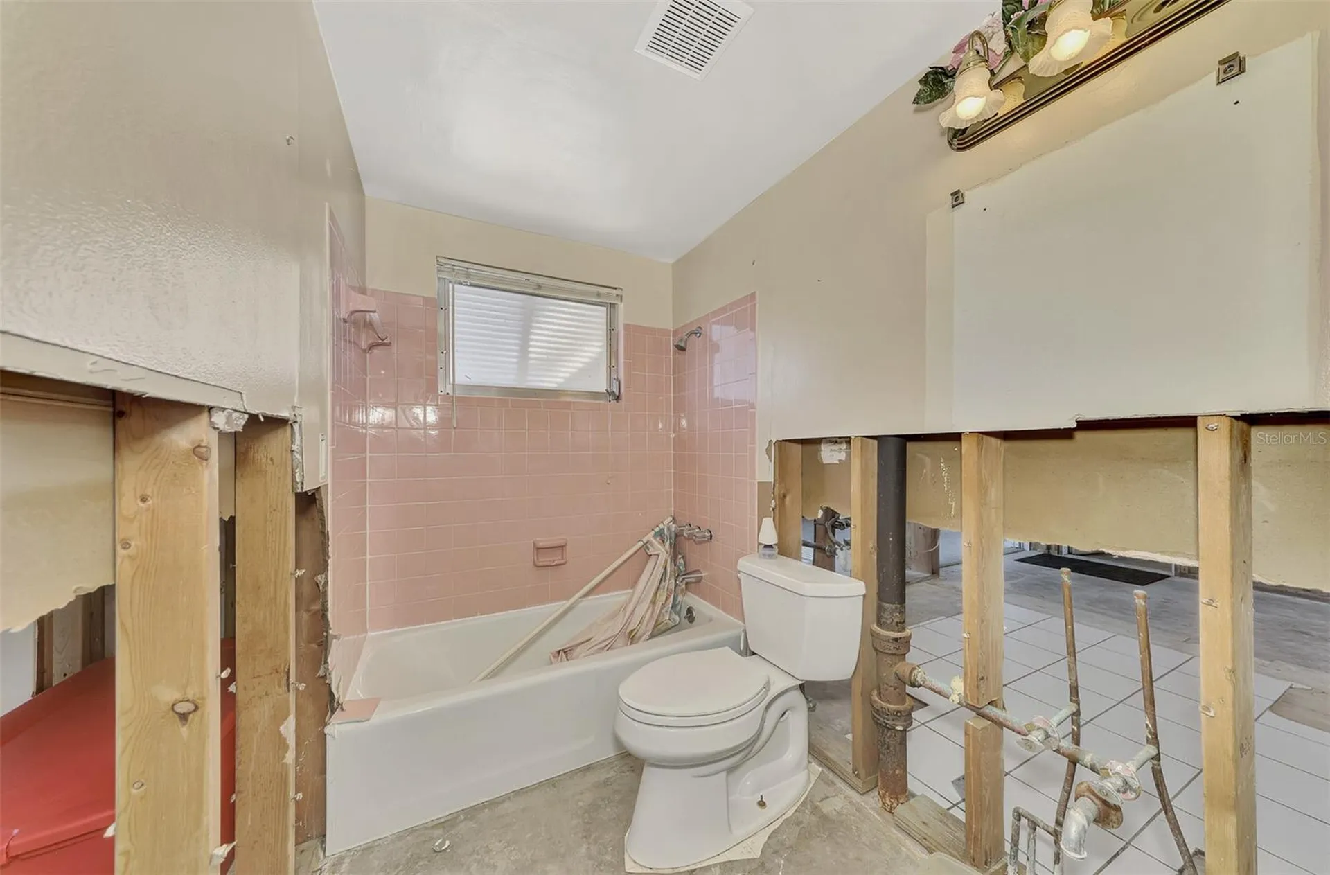 105 Crestview Drive Englewood FL 34223