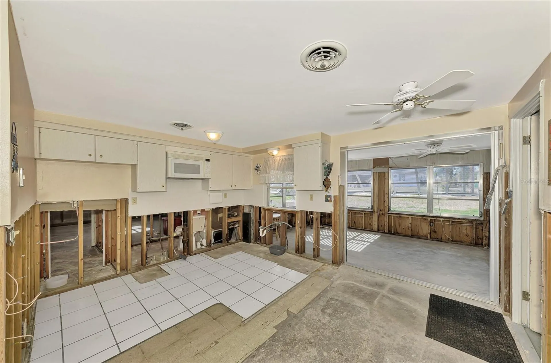 105 Crestview Drive Englewood FL 34223