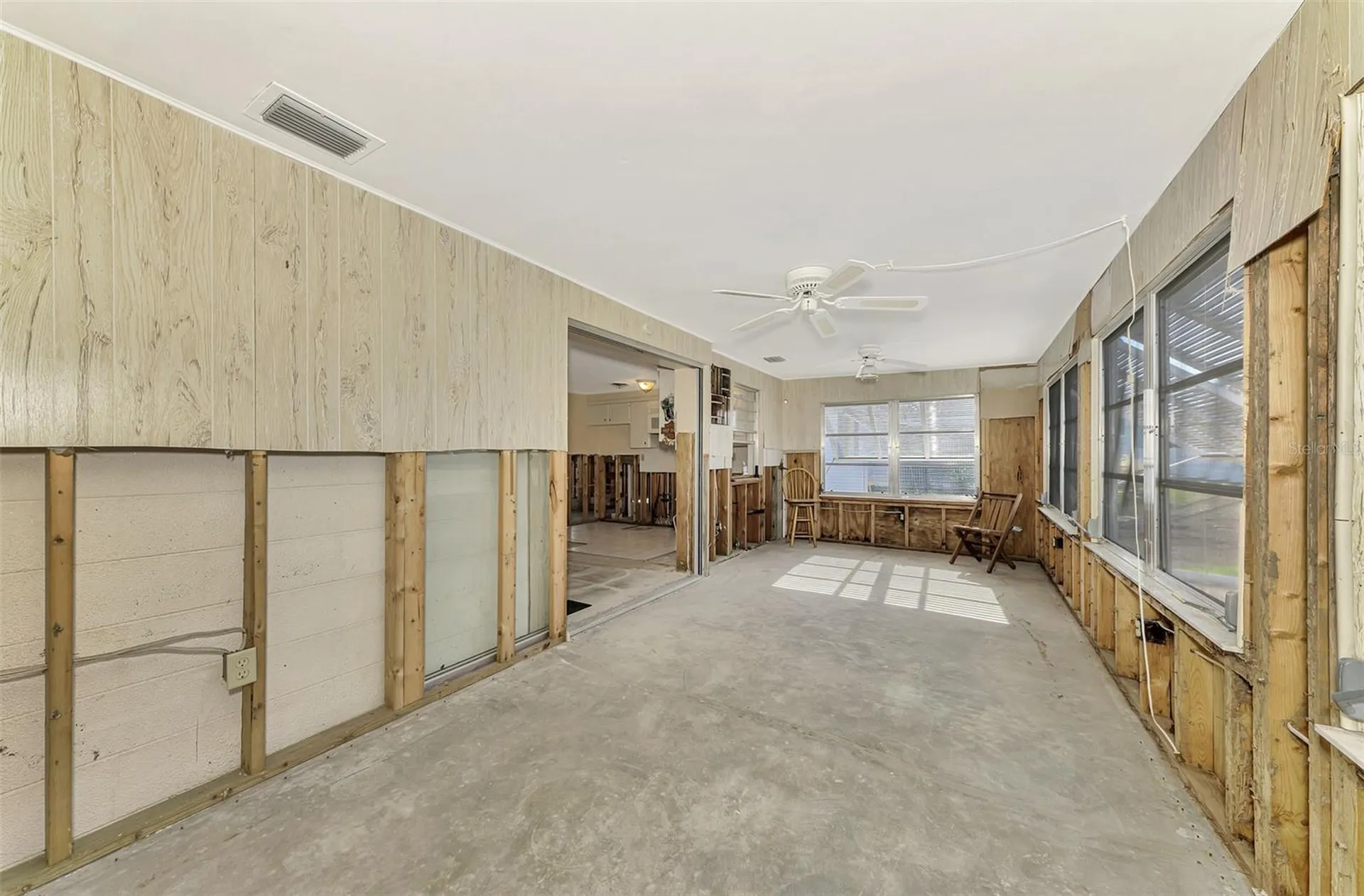 105 Crestview Drive Englewood FL 34223