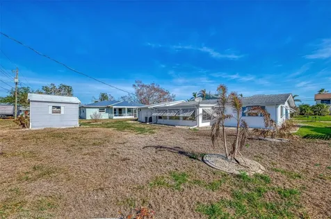 105 Crestview Drive Englewood FL 34223