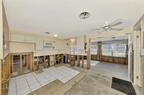 105 Crestview Drive Englewood FL 34223