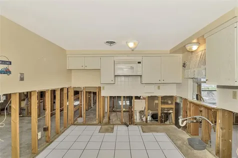 105 Crestview Drive Englewood FL 34223