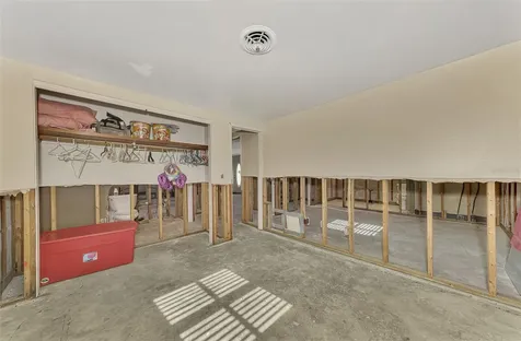 105 Crestview Drive Englewood FL 34223