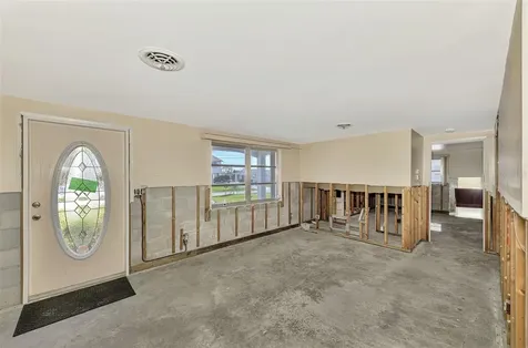 105 Crestview Drive Englewood FL 34223