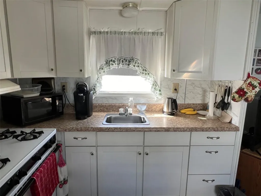 12674 Seminole Boulevard Largo FL 33778