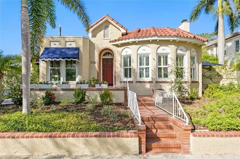 1718 1st Street N St Petersburg FL 33704
