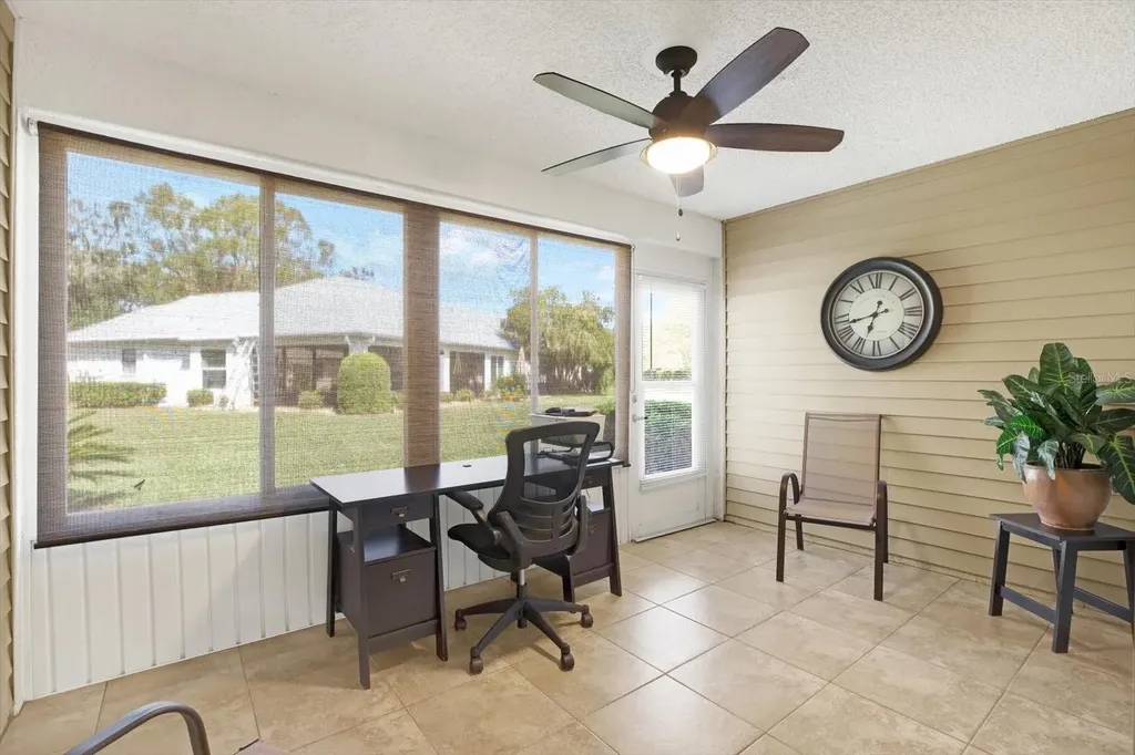 2403 Nantucket Green Court Sun City Center FL 33573
