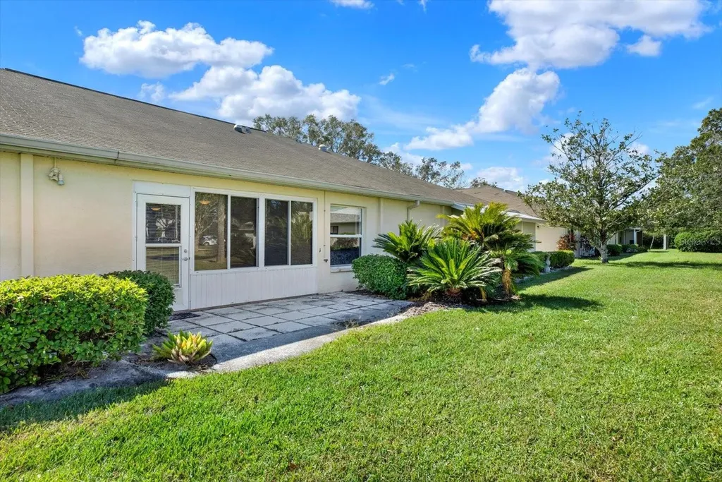 2403 Nantucket Green Court Sun City Center FL 33573