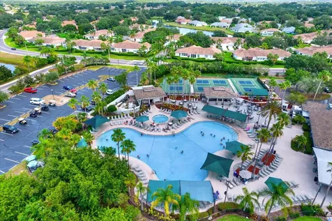 2403 Nantucket Green Court Sun City Center FL 33573