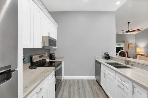 2403 Nantucket Green Court Sun City Center FL 33573