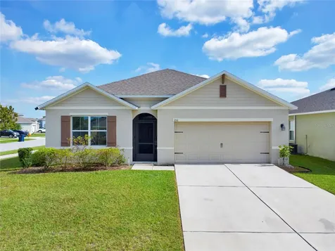353 Summershore Drive Auburndale FL 33823