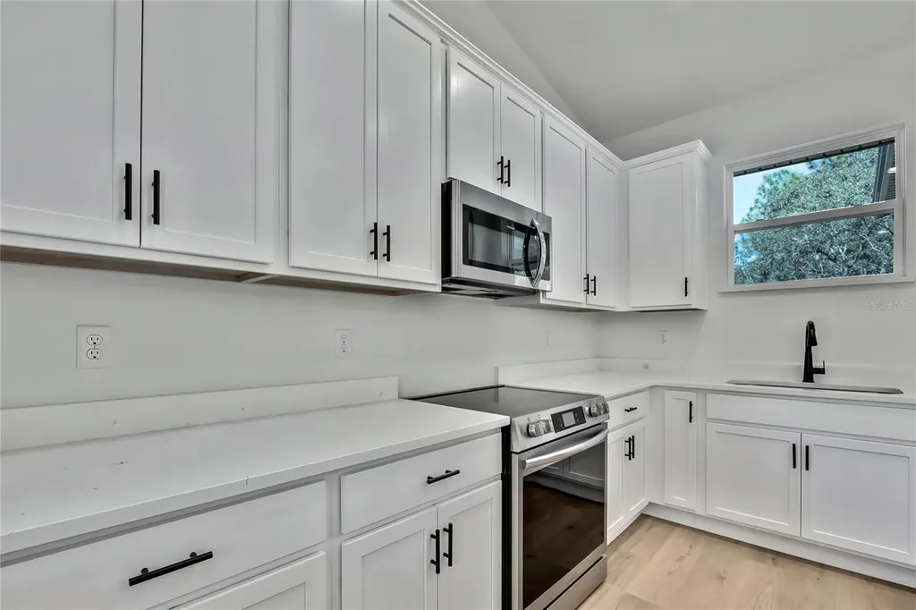 8118 N Santos Drive Citrus Springs FL 34434