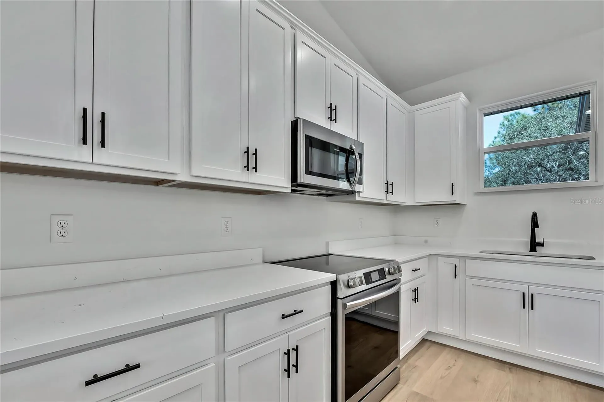 8118 N Santos Drive Citrus Springs FL 34434