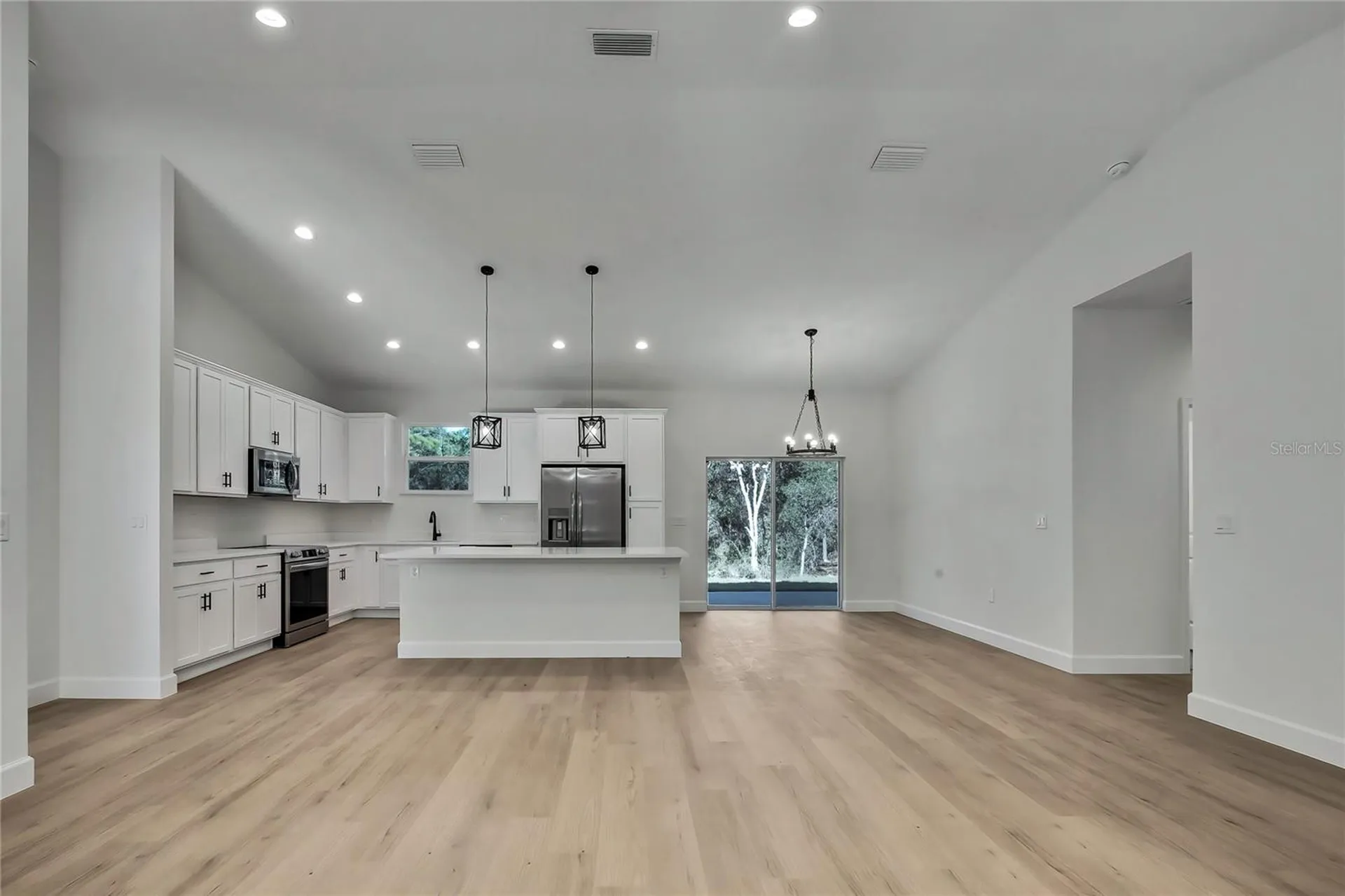 8118 N Santos Drive Citrus Springs FL 34434