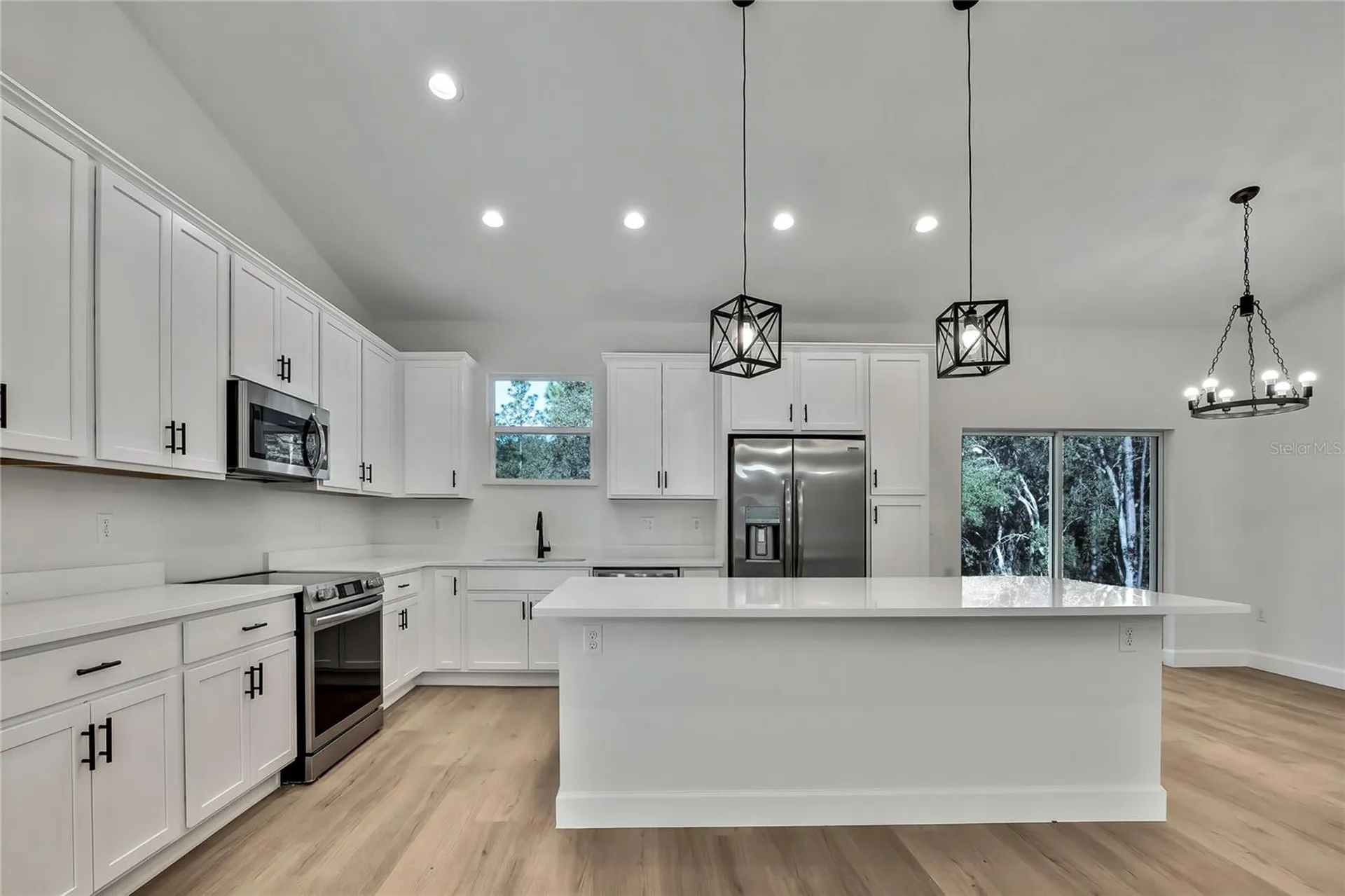 8118 N Santos Drive Citrus Springs FL 34434